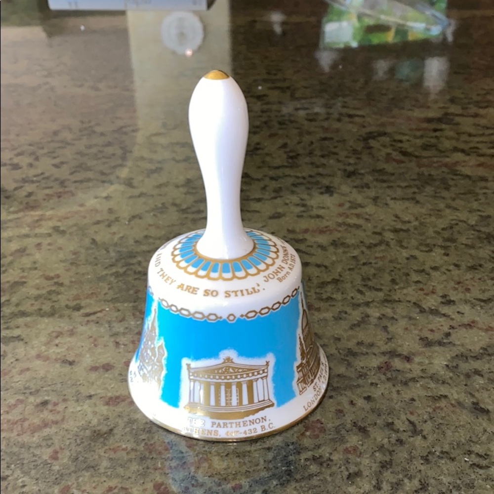 Hammersley Fine Bone China Annual Bell 1972